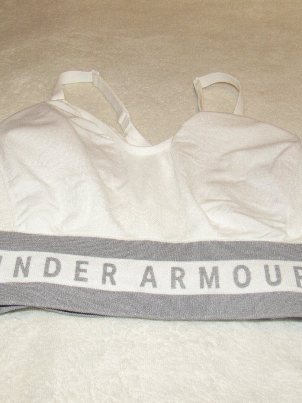 Under Armour White/Gray Sport Bra Size Medium USED